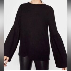 🔥ZARA TRAFALUC Sz M Cut Sew sweater with Bell sleeves